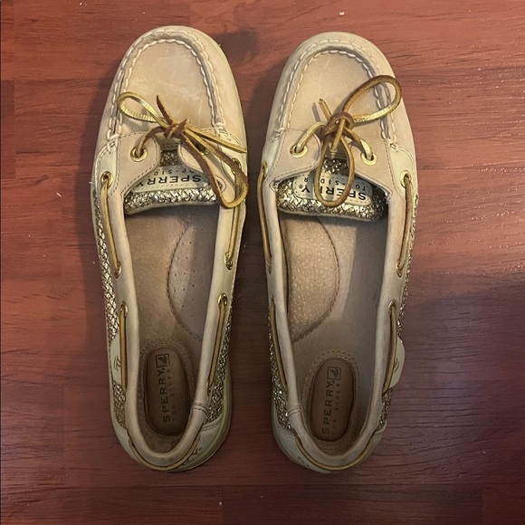 Sperry Angelfish gold sequins 💛 - Picture 4 of 7